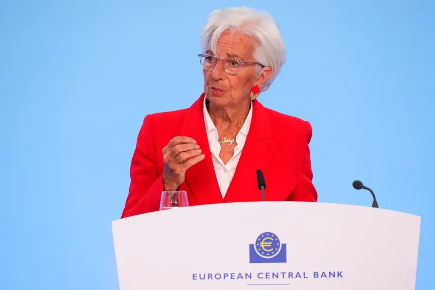 Λαγκάρντ: Αυτή είναι η ευκαιρία του ευρώ και απαιτείται αποφασιστική δράση