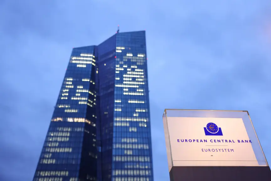 ΕΚΤ: Προς όγδοη μείωση επιτοκίων – Γιατί θα συνεχίσει να πέφτει ο πληθωρισμός;