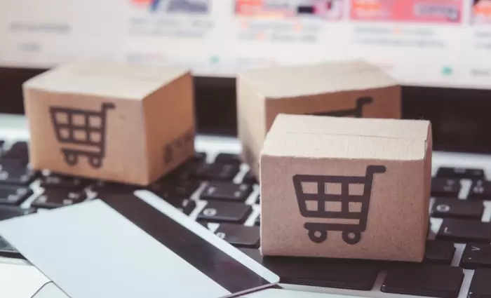 Κίνα: Στο μικροσκόπιο της εφορίας το ηλεκτρονικό εμπόριο – Πώς επηρεάζονται Alibaba, Shein, Amazon και Temu