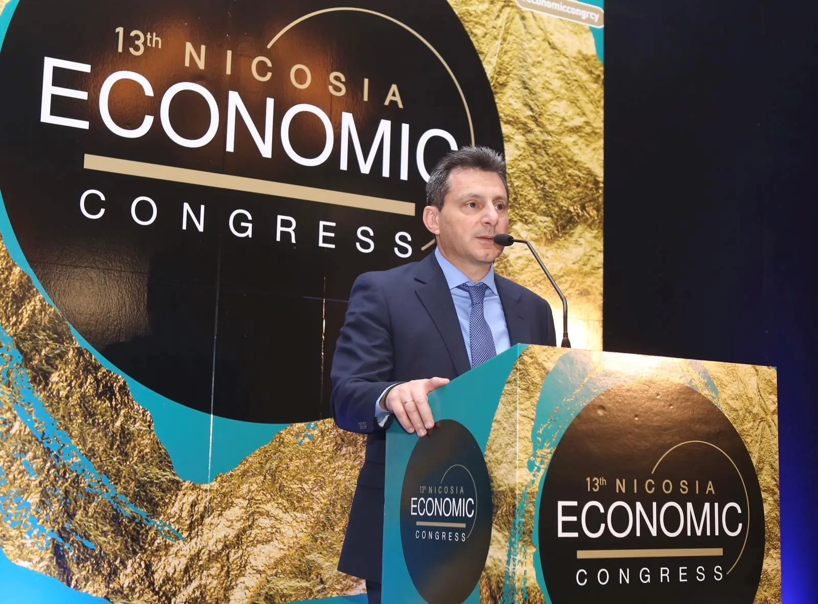 Νέο μοντέλο οικονομίας, με στροφή στην τεχνολογία