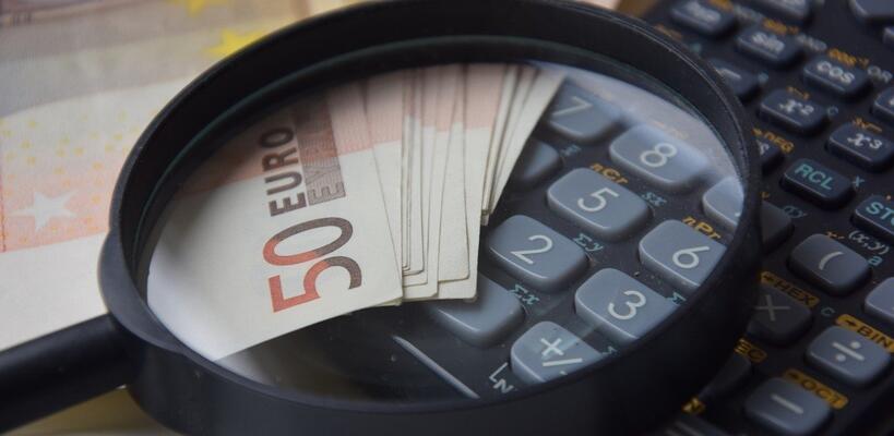 Αυστηρότερα κριτήρια χορήγησης δανείων καταγράφει Έρευνα Τραπεζικών Χορηγήσεων