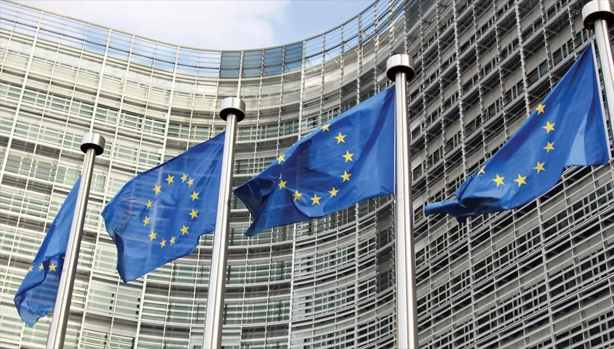 Κομισιόν: Έρχεται το πακέτο κυρώσεων αρ. 6.5 εις βάρος της Ρωσίας