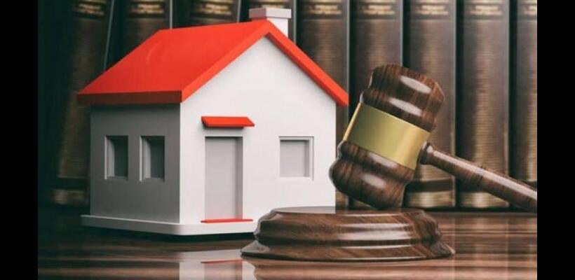 Στο «σφυρί» κύριες κατοικίες – Ανοίγει τον φάκελο των εκποιήσεων η Βουλή