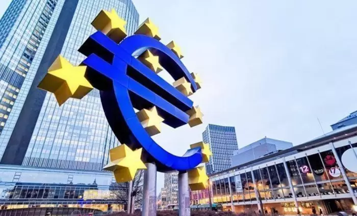 Έτοιμη για να λάβει μέτρα για τον πληθωρισμό η ΕΚΤ