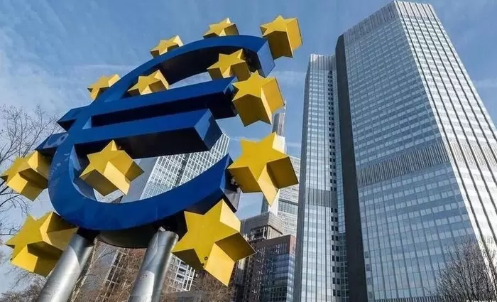 «Έριξε» ρυθμούς η ΕΚΤ – Αύξηση 50 μονάδων βάσης στα επιτόκια