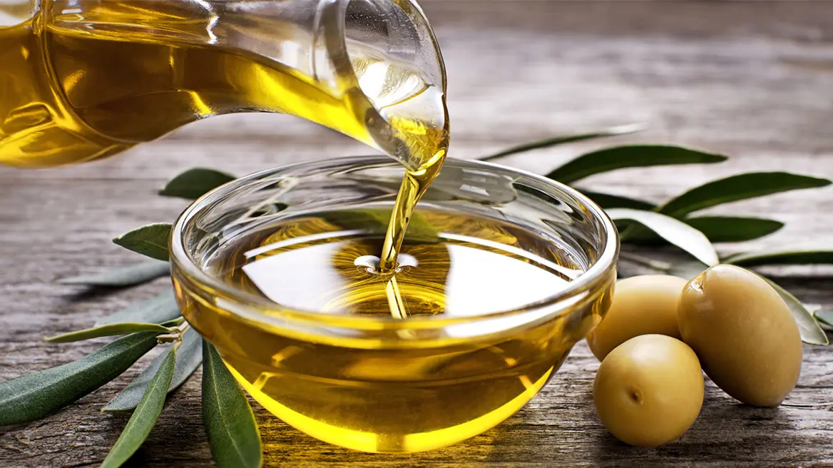 «Φωτιά» το ελαιόλαδο: Άνω του 60% η ετήσια αύξηση στην τιμή του τον Απρίλιο