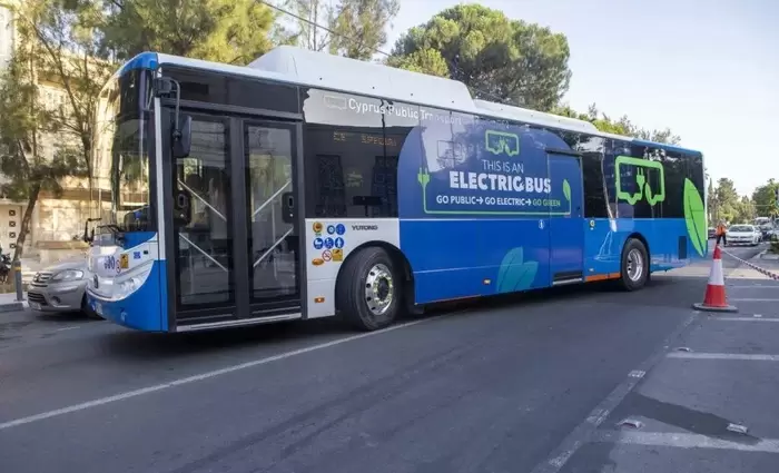 36,000 επιβάτες μετακινούνται καθημερινά με τις δημόσιες μεταφορές