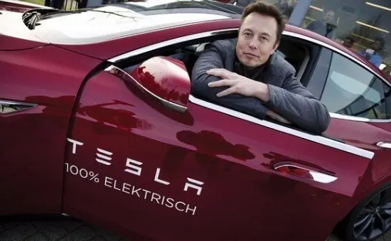 Καταρρέουν οι πωλήσεις της Tesla στην Ευρώπη - Βουτιά 59% στη Γερμανία