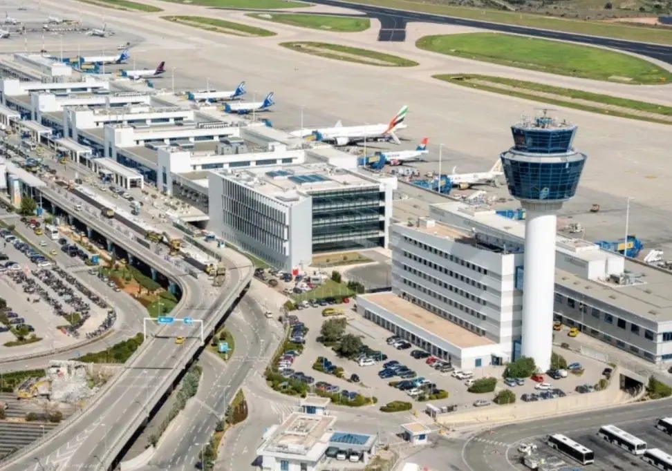 Ελ. Βενιζέλος: Γιατί οι ελεγκτές εναέριας κυκλοφορίας φοβούνται «αεροπορικά Τέμπη»