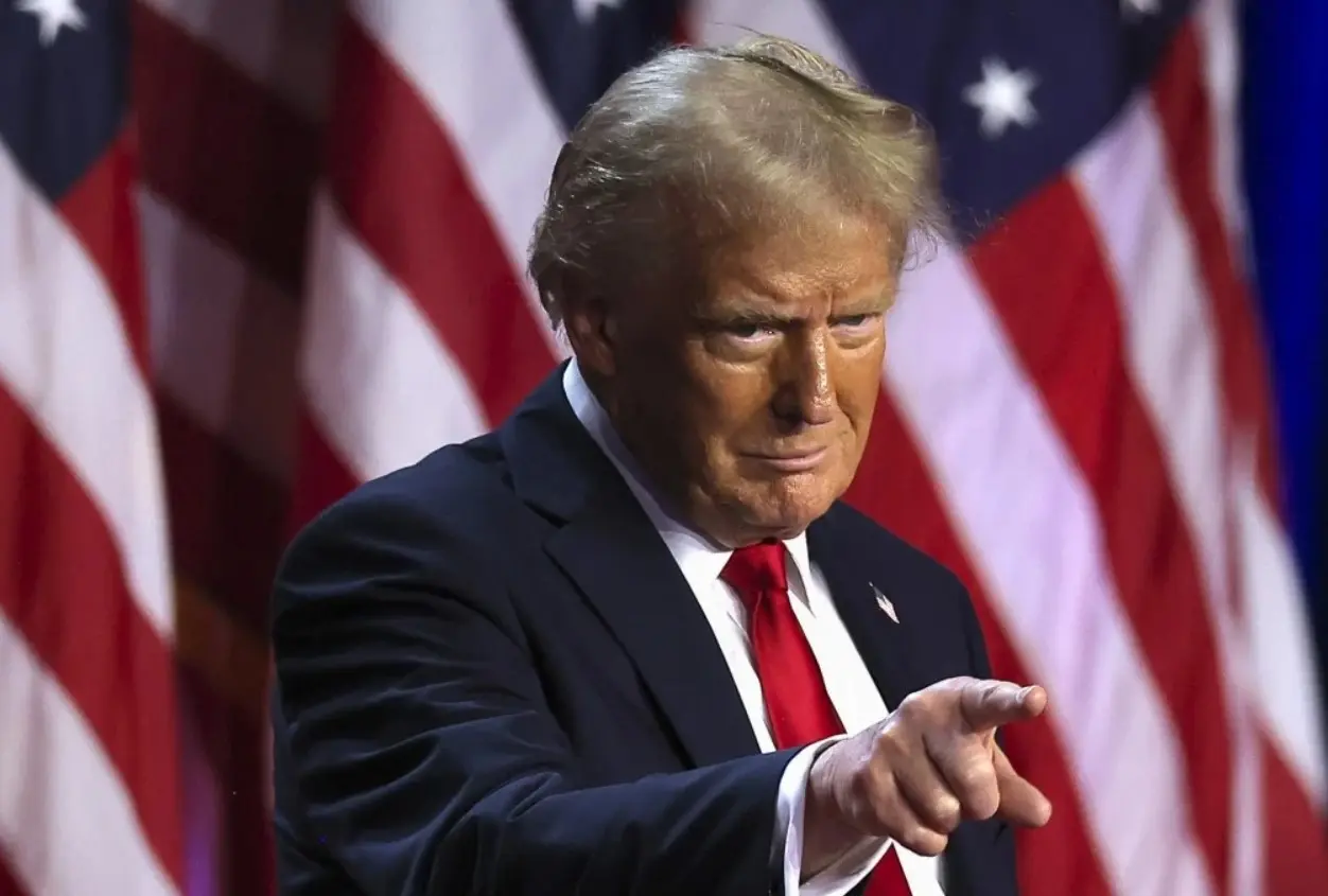 Goldman Sachs: Κρούει των κώδωνα του κινδύνου για εμπορεύματα λόγω δασμών