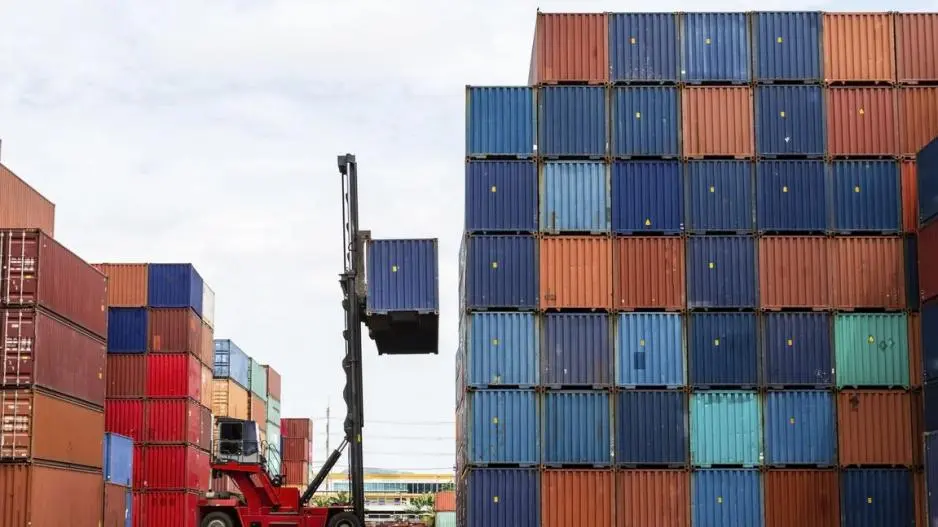 Εμπορικό έλλειμμα -1,0 δισ. ευρώ το πρώτο δίμηνο του 2020