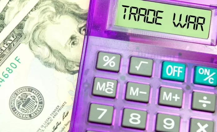 ΟΗΕ: 7 εκατ. θέσεις εργασίας θα χαθούν από τον εμπορικό πόλεμο Τραμπ