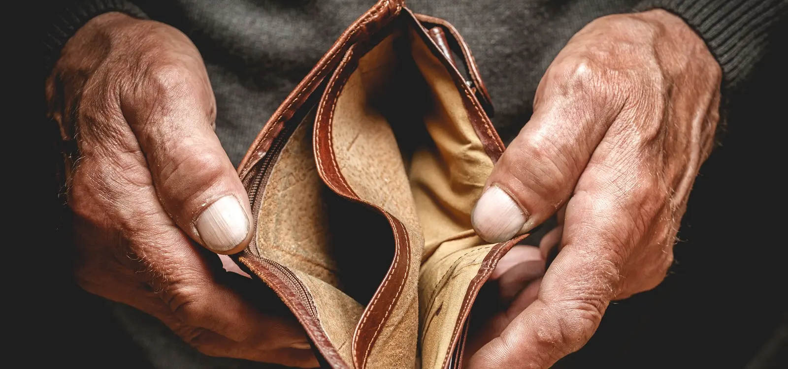 Σχεδόν 1 στους 10 στην Κύπρο δεν έχει χρήματα για τα απαραίτητα