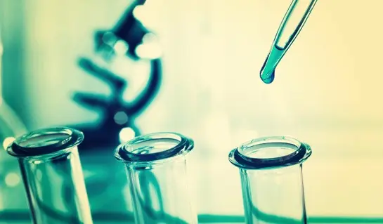 «Ναυάγιο» στην προσπάθεια για άρση της πατέντας των εμβολίων