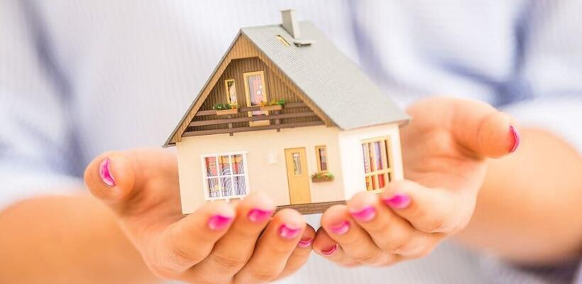 Ακίνητα: Ξεφουσκώνουν οι αγορές από ξένους - Ώθηση από ντόπιους