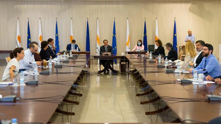 Στο προεδρικό σήμερα η επιδημιολογική ομάδα