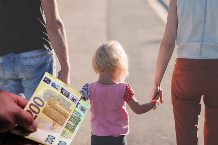 Αύξηση 5% στο Επίδομα Τέκνου - Καταβολή 50% επιδόματος πολύτεκνων φοιτητών