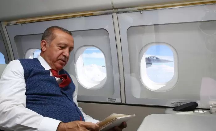 Ο Ερντογάν φυγάδευσε με το τζετ του χρηματοδότη της Αλ Κάιντα
