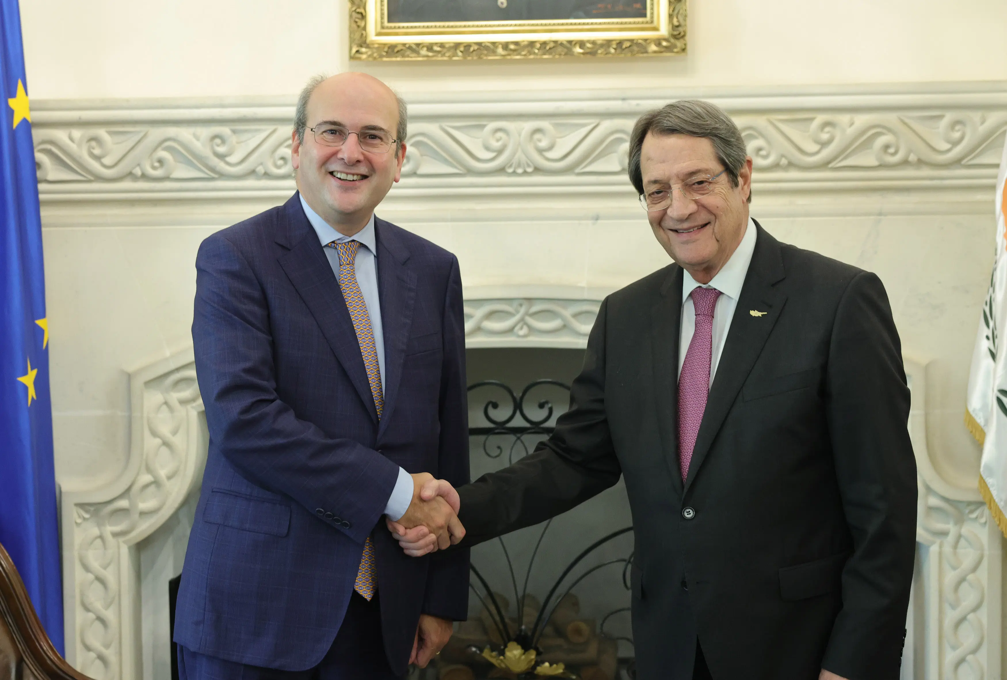 Έρχεται η ψηφιακή κάρτα εργασίας και το πρόγραμμα ΕΡΓΑΝΗ ΙΙ