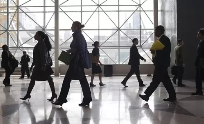 Ανέκαμψε ελαφρώς η αγορά εργασίας στην Ευρωζώνη