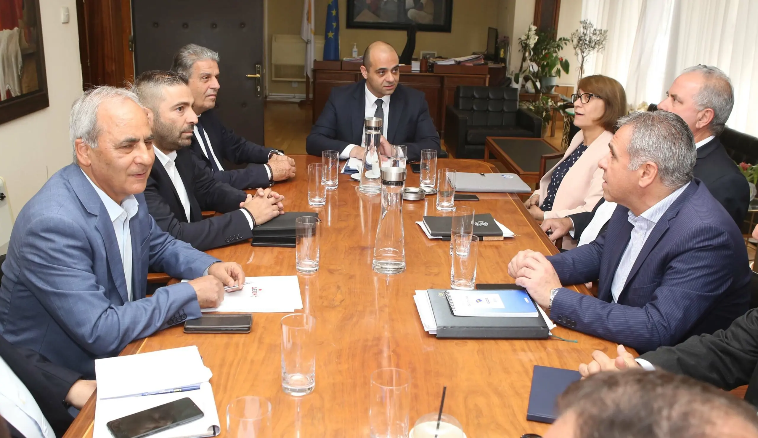 ΥΠΕΡΓ: Πριν το καλοκαίρι το ν/σ για την τηλεργασία