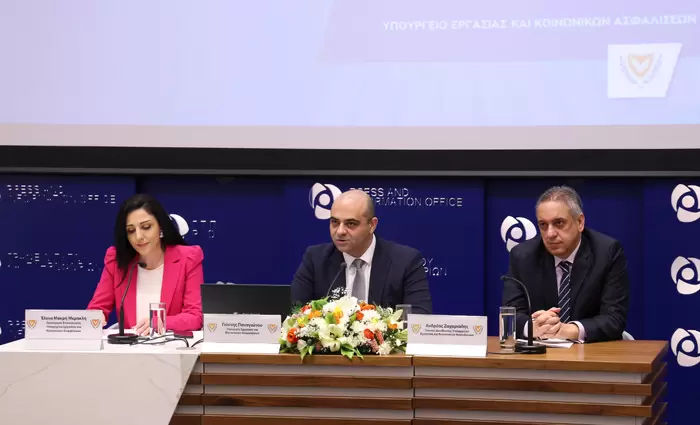 ΥΠΕΡΓ: Θετική διάθεση εταίρων για εργαζόμενους τρίτων χωρών