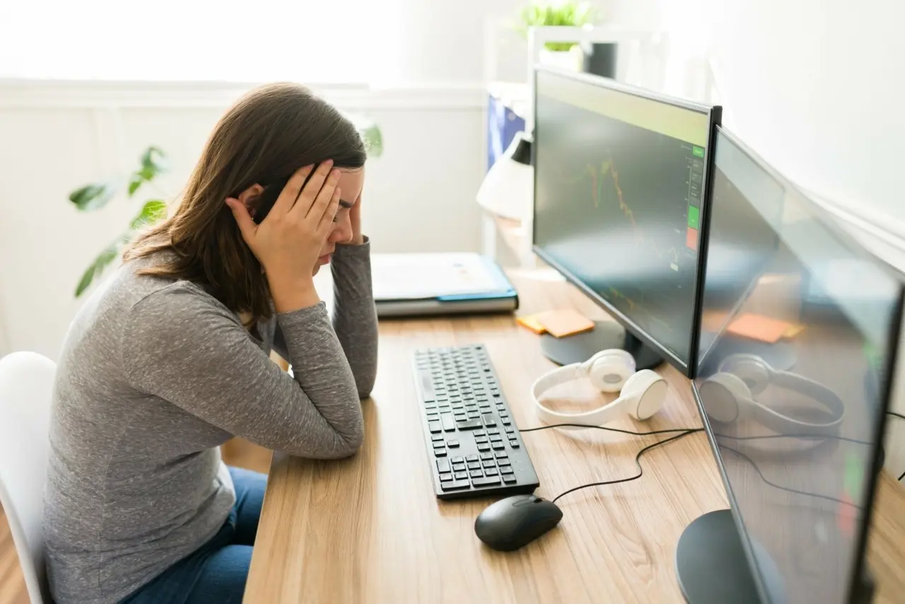 Γιατί οι νέοι εργαζόμενοι νιώθουν πιο δυστυχισμένοι από ποτέ