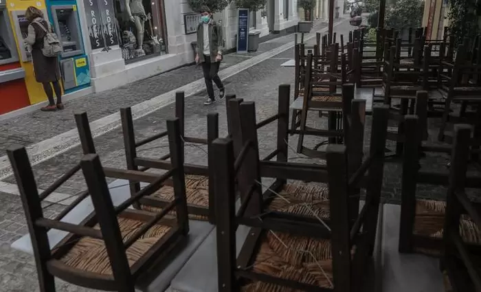 Η Τσικνοπέμπτη κρατά σε καραντίνα την εστίαση