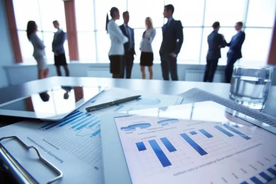 Πρόταση για κατάργηση τέλους 350 ευρώ για όλες τις εταιρείες