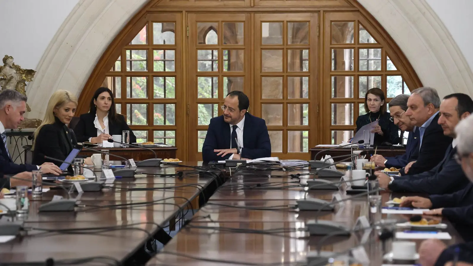 Συνέρχεται το Εθνικό Συμβούλιο - Ενημέρωση για αποτελέσματα τριμερούς