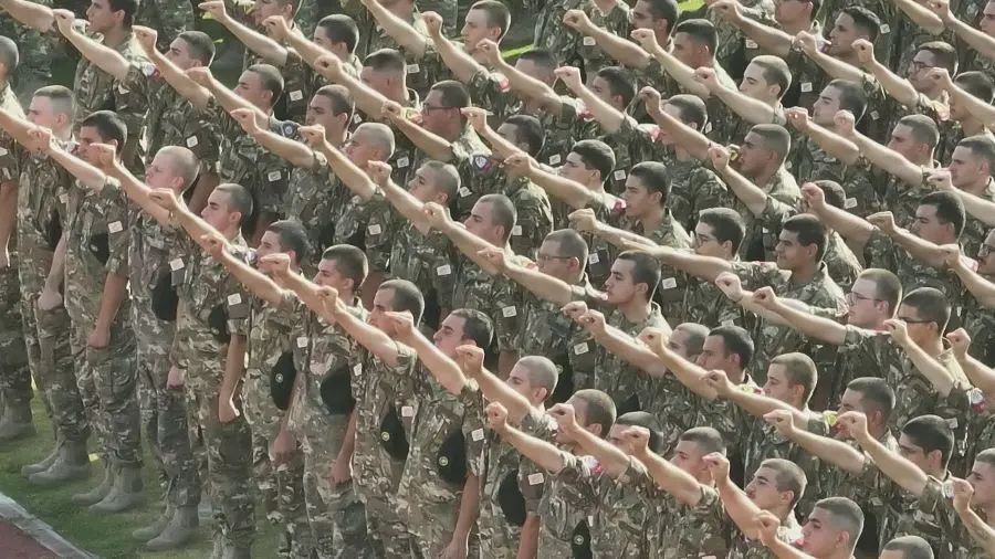 SOS για 18χρονους που είναι εγκλωβισμένοι σε δάνεια του Συνεργατισμού