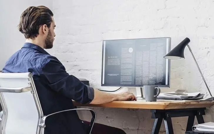 Και με βούλα της Βουλής η τηλεργασία - Τι προνοεί η νέα νομοθεσία