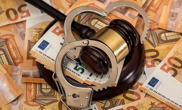 Διαφορετικό έγγραφο από αυτό του Υπουργικού έλαβαν Δικηγόροι - Λογιστές