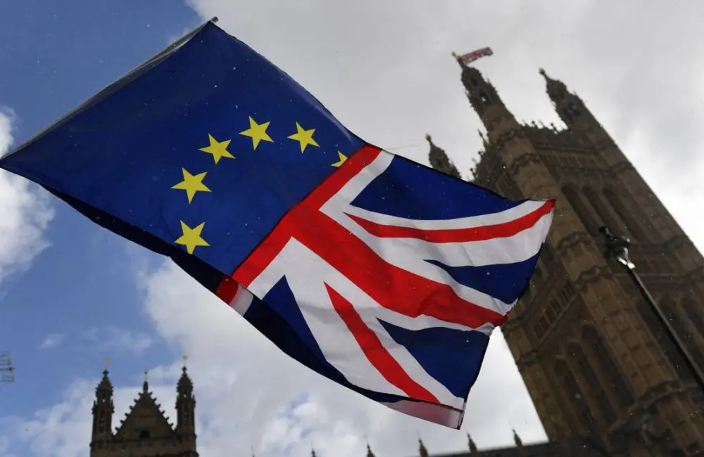 ΗΒ: Ενώπιον της βουλής το νομοσχέδιο για Brexit