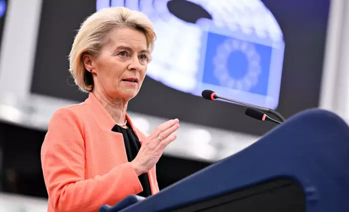 Φον ντερ Λάιεν προς Τραμπ: Στο τραπέζι η λήψη αντιμέτρων για τους δασμούς