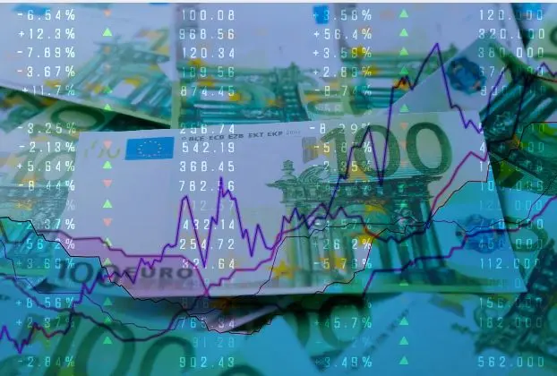 Γιατί «πετάει» το ευρώ - Κερδισμένοι και χαμένοι