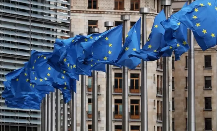 Μέχρι το τέλος του χρόνου η οδηγία της ΕΕ για τον ελάχιστο εταιρικό φόρο