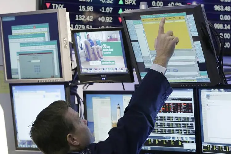 Υποχωρούν οι μετοχές στα ευρωπαϊκά χρηματιστήρια