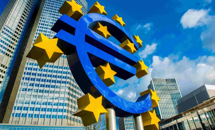 Ευρωζώνη: Σήμα ανησυχίας από Κεντρικούς Τραπεζίτες – Ποιους κινδύνους βλέπουν