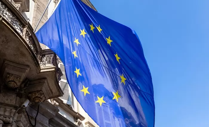 Ευρωζώνη: Εμπορικό πλεόνασμα 93,3 δισ. ευρώ στο α’ εξάμηνο - Μειωμένο σε σχέση με το 2024