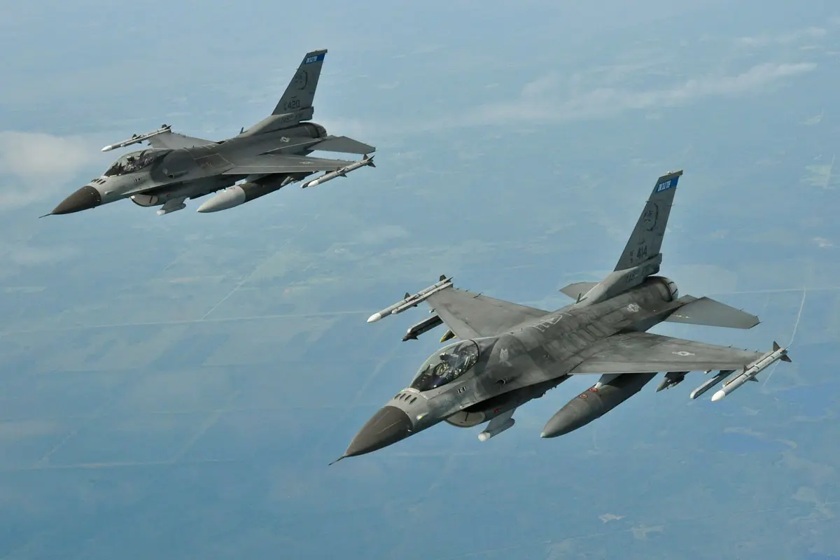 Έτοιμη να αγοράσει 24 F-16 από τη Δανία η Αργεντινή