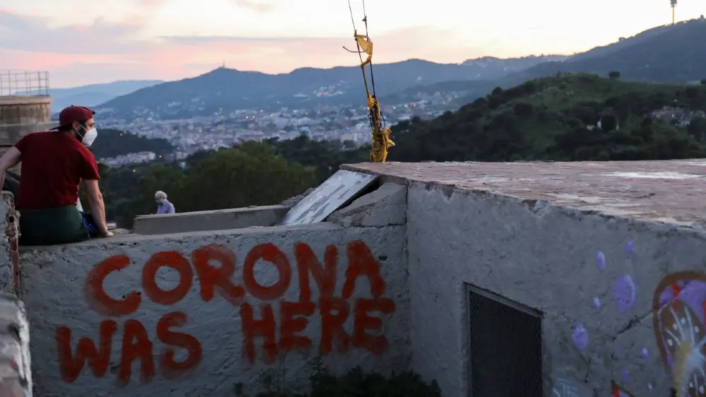 Οι Ισπανοί εφαρμόζουν τα μερικά lockdowns στην Καταλονία