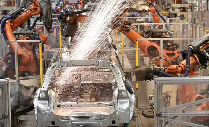 Ο κατήφορος της αυτοκινητοβιομηχανίας στην Ευρώπη - Χιλιάδες απολύσεις