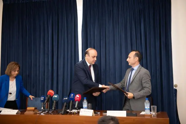 Μπήκαν οι βάσεις ένταξης στην ψηφιακή εποχή για τον Δήμο Πάφου