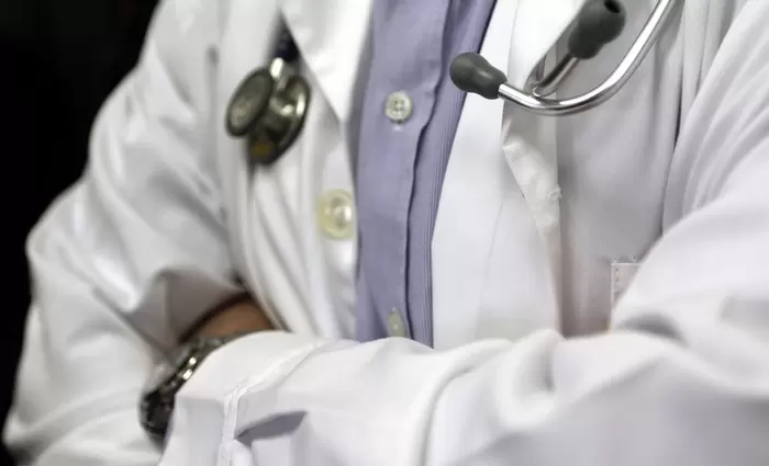 Άνοιξαν οι αιτήσεις για 28 ιατρικούς λειτουργούς - Μισθός €57.696