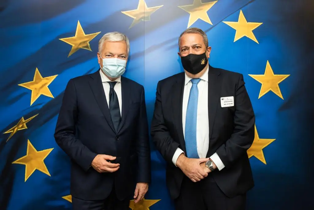 Οι επικεφαλής της Νομικής Υπηρεσίας στις Βρυξέλλες για τα 