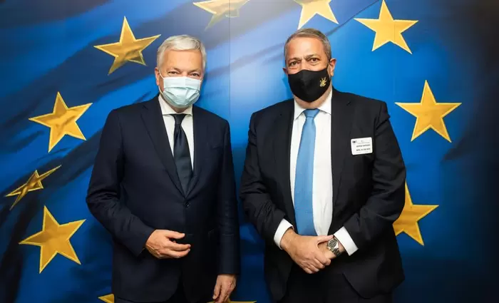 Οι επικεφαλής της Νομικής Υπηρεσίας στις Βρυξέλλες για τα 