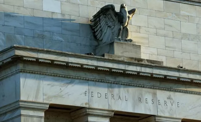 Γκούλμσπι (Fed): Τίποτα δεν έχει κριθεί για τα επιτόκια