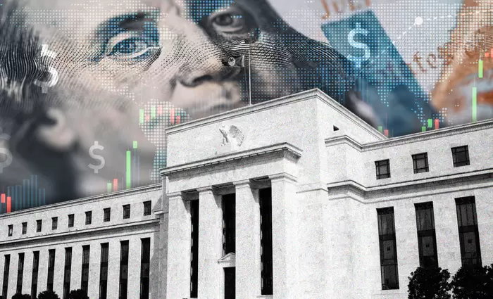 Ανήσυχο και διχασμένο το συμβούλιο της Fed για πληθωρισμό, απασχόληση και δασμούς