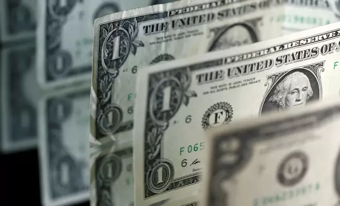 Fed: Τι ανησυχεί τους οικονομολόγους – Οι προβλέψεις για τα επιτόκια